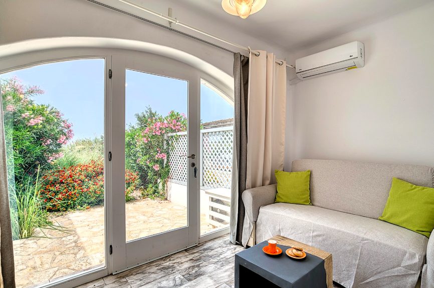 Luxury-Villa-Living-Villa-Arete-Paros-Greece–09-18 at 08.56.09 Luxury-Villa-Living-Villa-Arete-Paros-Greece–09-18 at 08.56.09