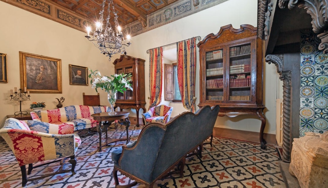 Luxury-Villa-Living-Villa-Castillo-Italy-15