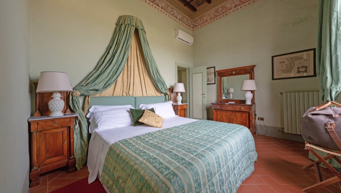 Luxury-Villa-Living-Villa-Castillo-Italy-6