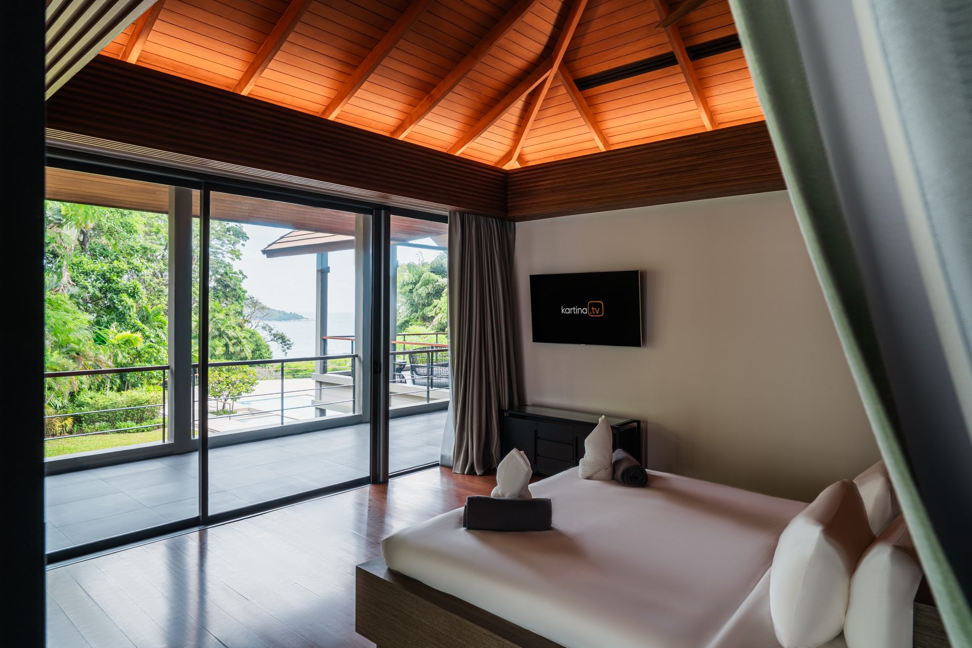 Luxury-Villa-Living-Villa-Princess-Maria-Phuket-Thailand-7 Luxury-Villa-Living-Villa-Princess-Maria-Phuket-Thailand-7