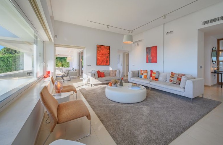 Luxury-Villa-Living-Villa-Zumbar-Marbella-Spain-14 Luxury-Villa-Living-Villa-Zumbar-Marbella-Spain-14