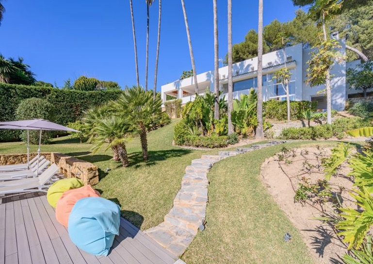 Luxury-Villa-Living-Villa-Zumbar-Marbella-Spain-25 Luxury-Villa-Living-Villa-Zumbar-Marbella-Spain-25